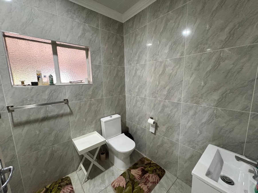 3 Bedroom Property for Sale in Wolmaransstad North West